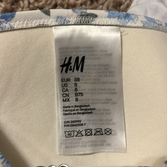 H&M top - Picture 2 of 2